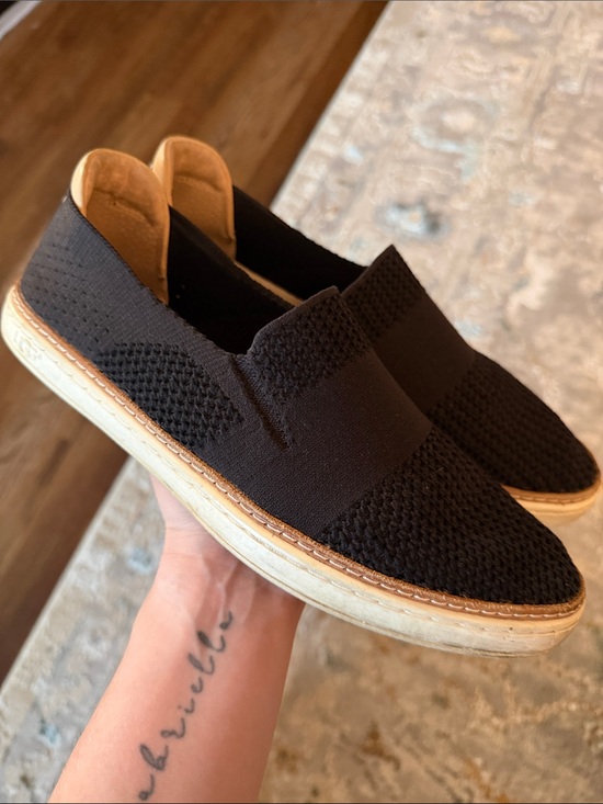 UGG Shoes - UGG Sammy slip on sneaker